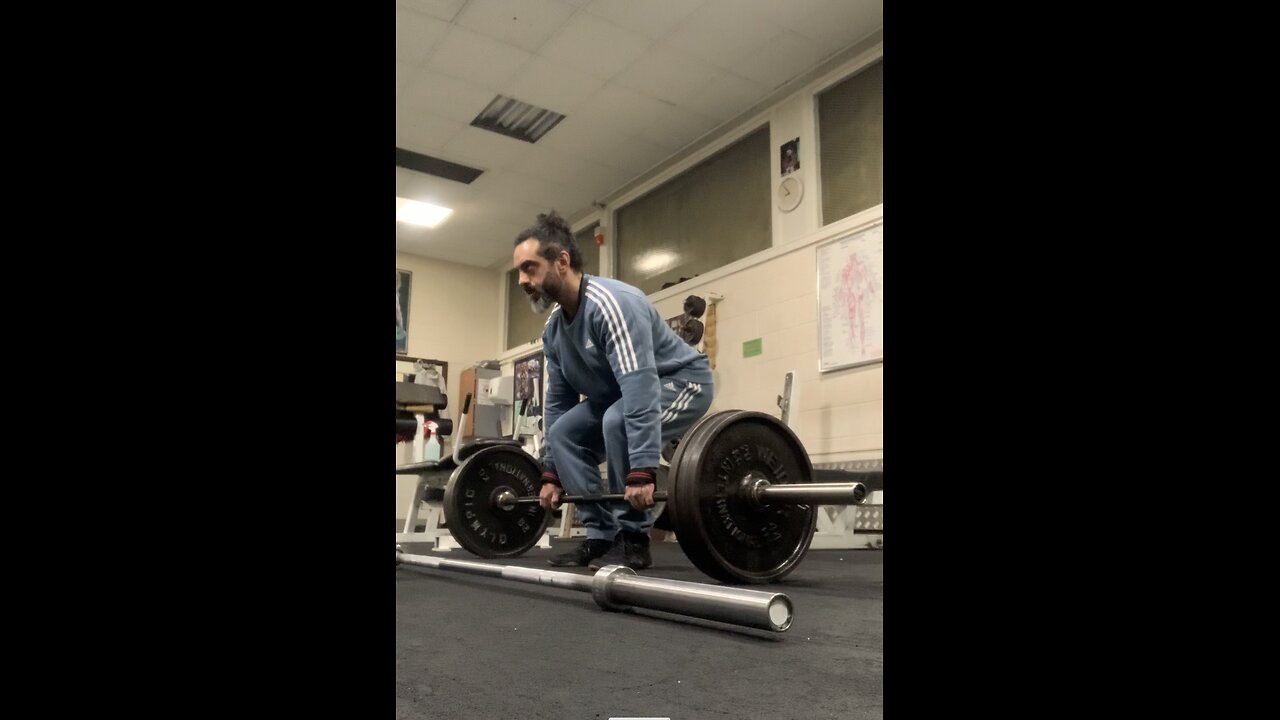 Deadlift 140kg at 70% 1x5