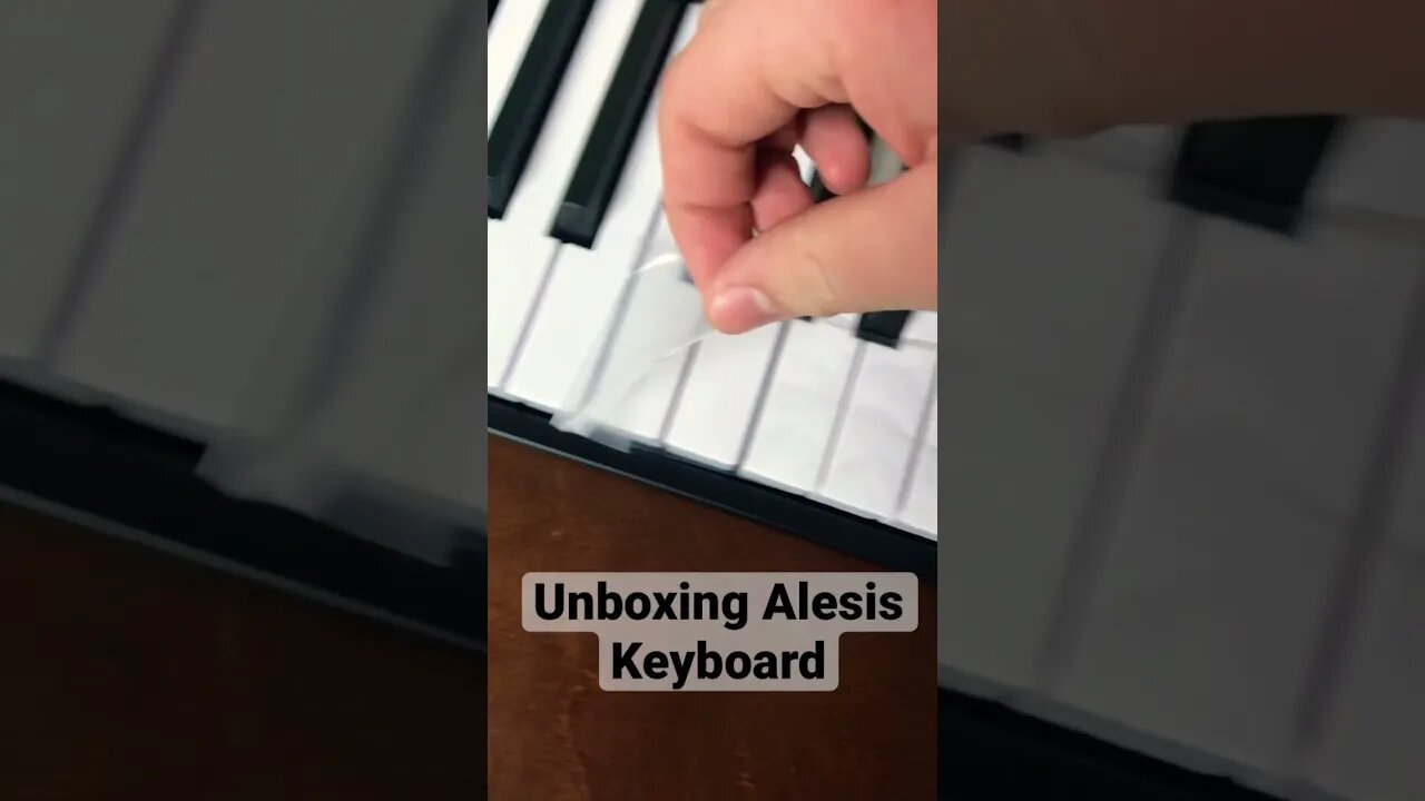 Unboxing Alesis MIDI Keyboard *SaTiSfYiNg*