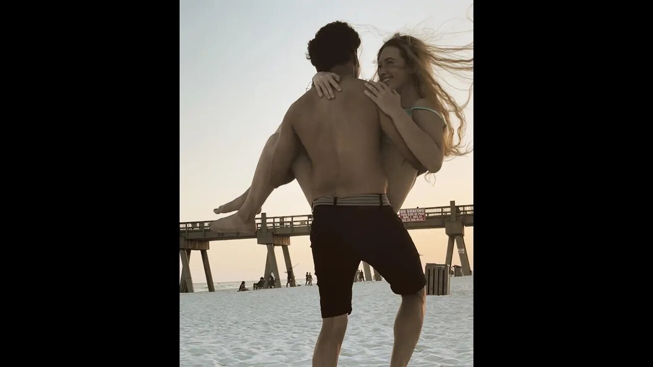 Dancing on the beach #shorts #dance #beach #dancingonthebeach