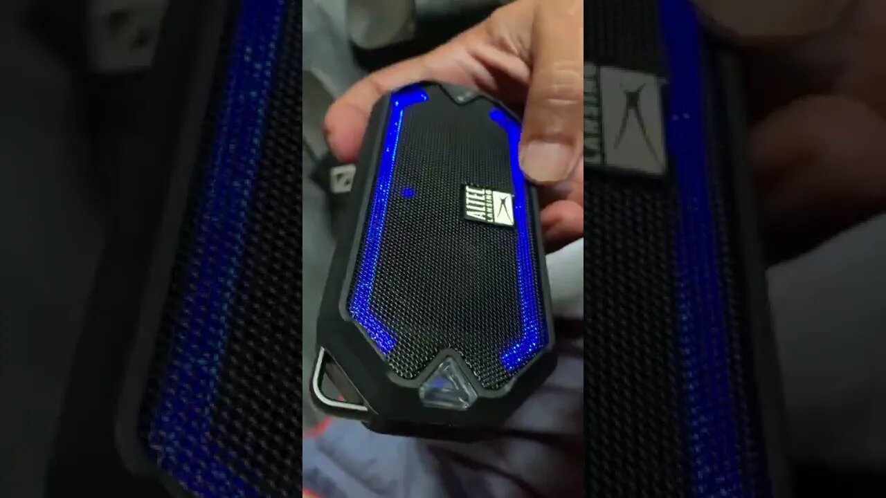 Win hydra mini Bluetooth speaker just subscribe to have a Chance to win 2022