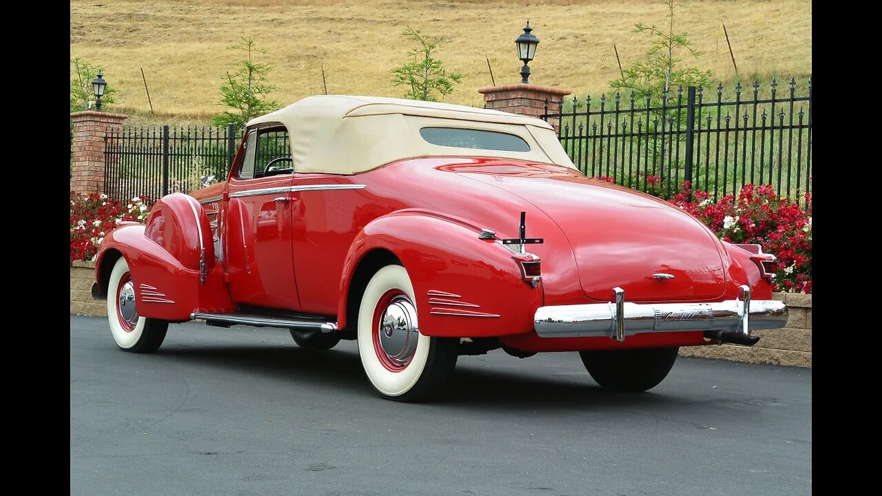 1932 Cadillac and 1938 Cadillac replica