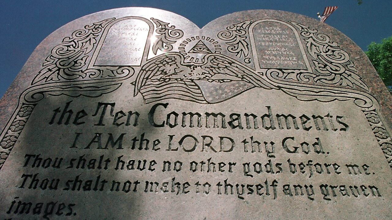 Louisiana's New Mandate: Ten Commandments in Every Classroom