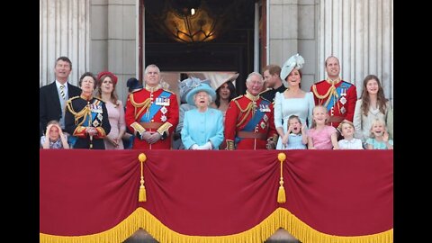 British Royal Residences Feature Panic Rooms That Can Withstand Poison Gas, Terrorist Attacks