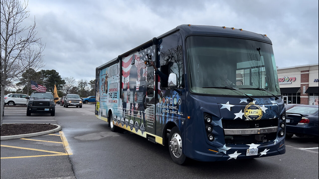 ‘Take Our Border Back’ Convoy Departs for Texas