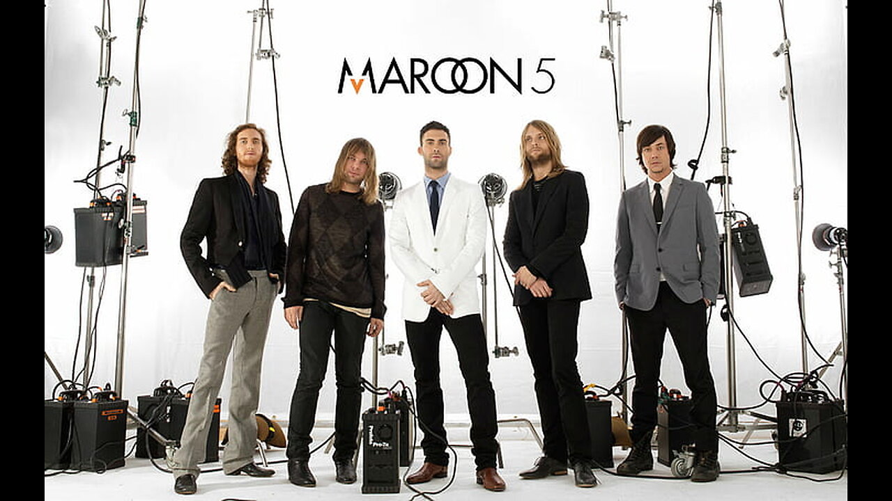 Sugar-Sweet Serenade: Maroon 5's Irresistible Melody