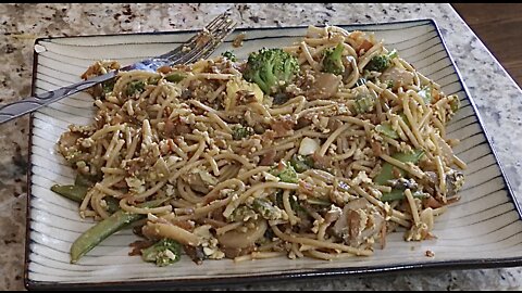 American vegetable lo mein