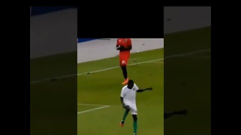 Funny football dance🤣🤣🤣