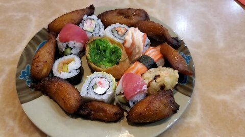 SUSHI 🍣 AND FRY BANANAS 🍌