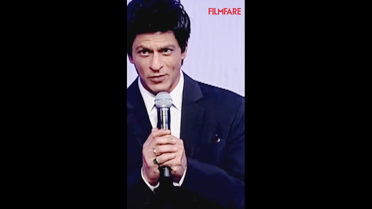 viral #trnding # short s reels sharukh Khan hosting #iffa awards