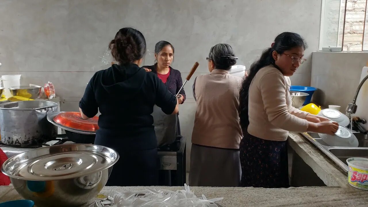 Almuerzo despues del XXIV Aniversario de la Iglesia Cristo el Salvador