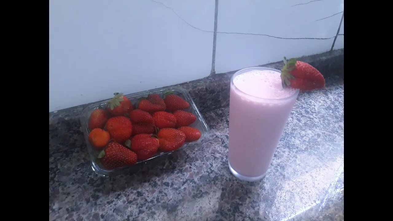 Receita Fit - Shake de morango