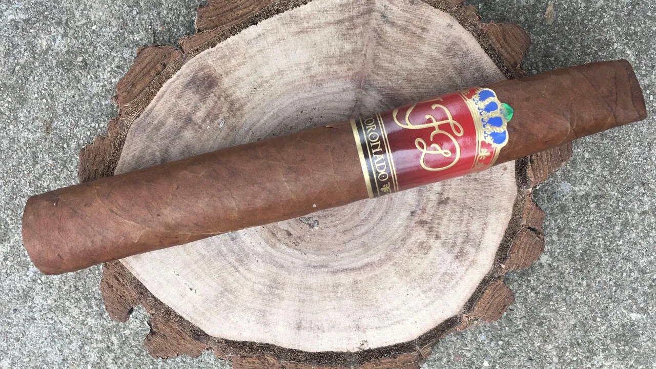 La Flor Dominicana Coronado chisel