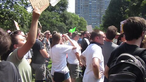 The Crowd Chants 8 19 17 Boston Common