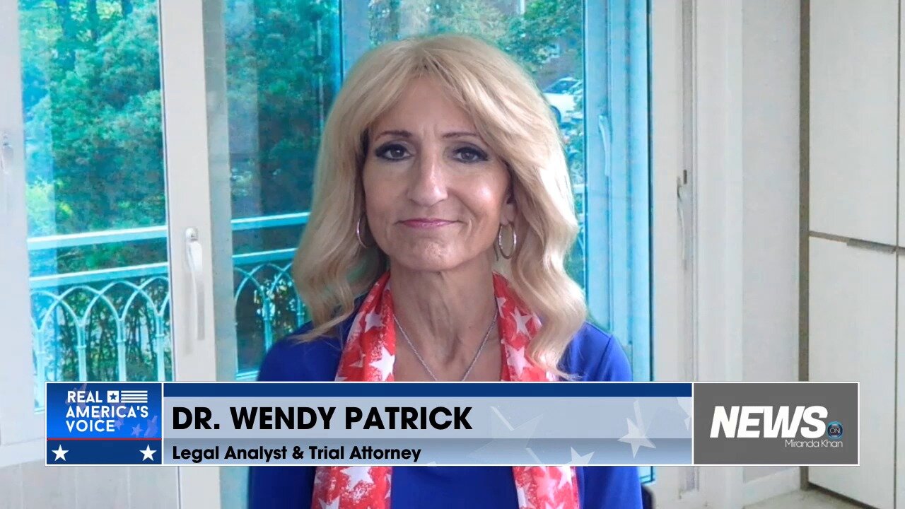 SHOCKING 😱 Lawsuit: Woman sues over claims her gynecologist is also her biological dad 🤮.