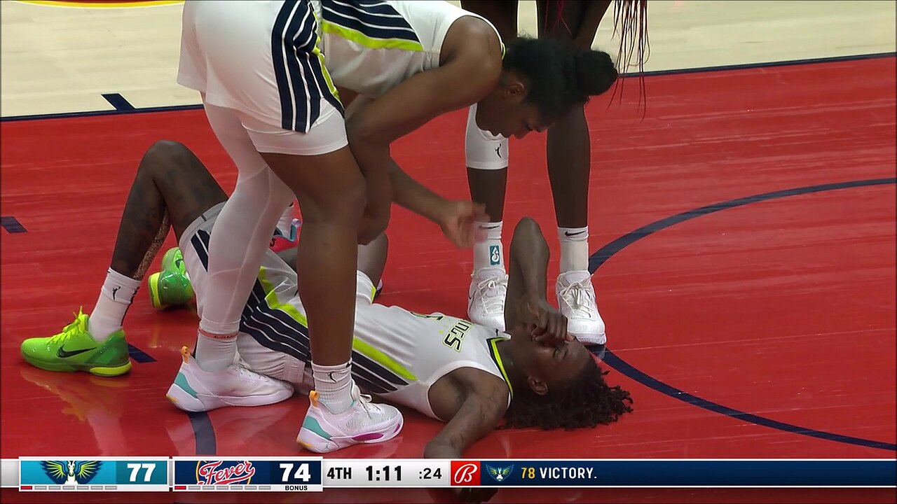 Officials Review After Natasha Howard Takes ELBOW From Lexie Hull | Indiana Fever vs Dallas Wings