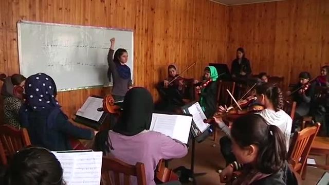 Afghan girls pursue music passion