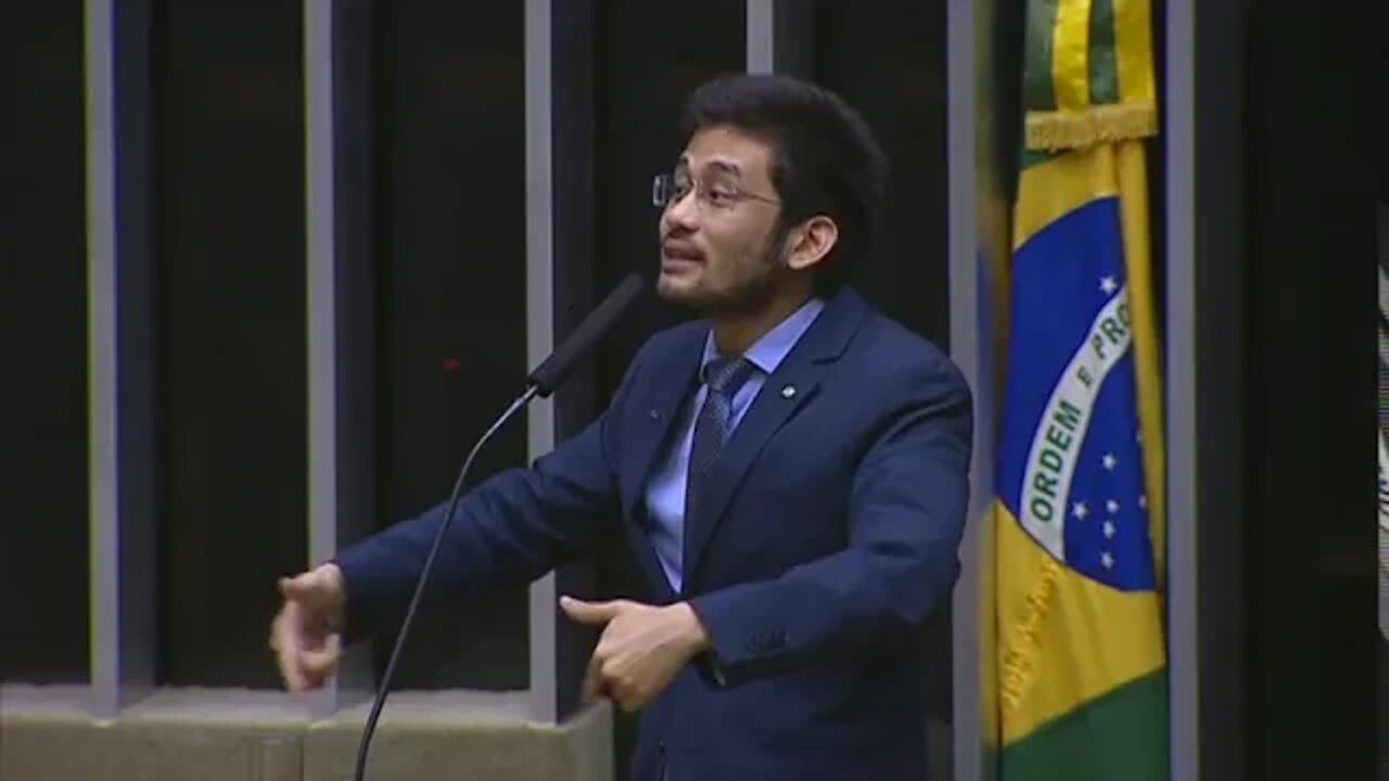 Kim cita Naruto para refutar projeto do PSOL (turururú ♫)