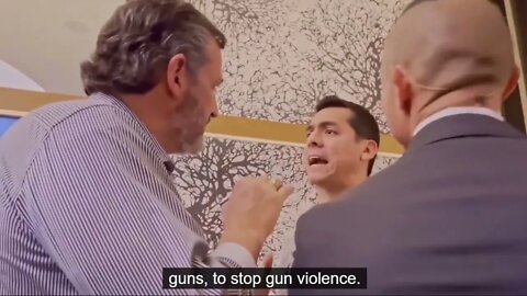 Ted Cruz confronted by crazed anti gun activist in Houston restaurant