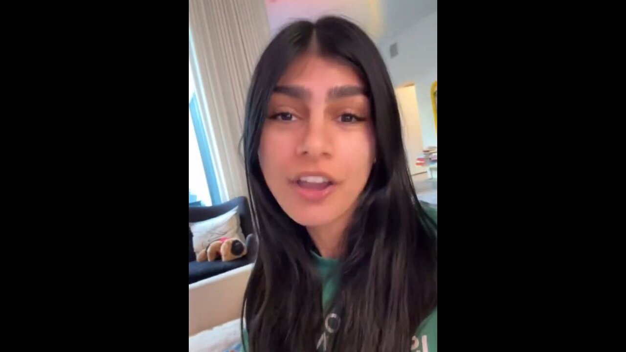 Porn Whore Mia Khalifa Wishes American Soldiers Get PTSD And Break Their Brains During Active Duty