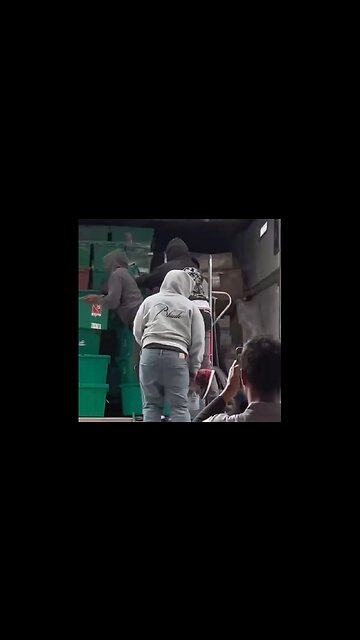 A Truck In Sacramento Becomes A Victim Of A Cigarette Heist At A Gas Station