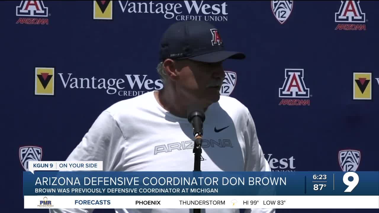 Arizona's animated defensive coordinator