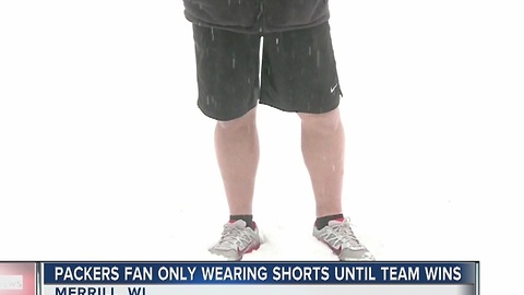 Wisconsin man only wearing shorts until his team wins