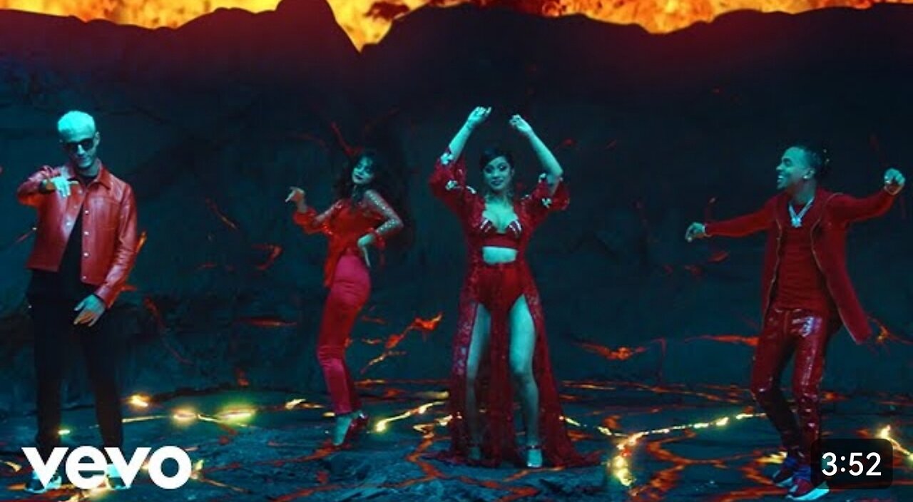 Dj Snake - Taki taki ft. Selena gomez,uzona, cardi B(official music video)