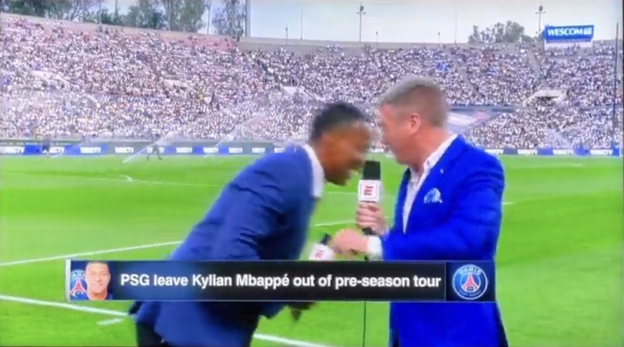 ESPN commentator collapses on live tv, vaccine? 💉