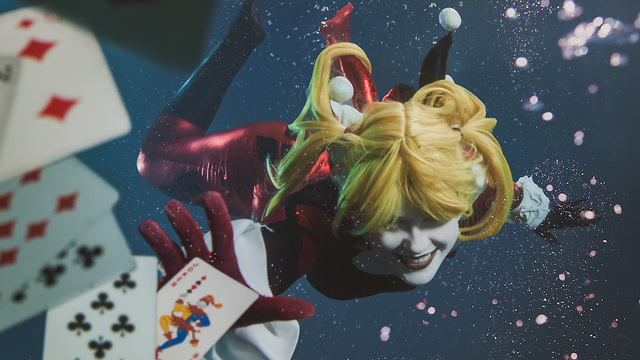 Underwater Cosplay Photography Creates Surreal Worlds: MAKING MAD