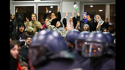 Pro-Pal demonstrators protest