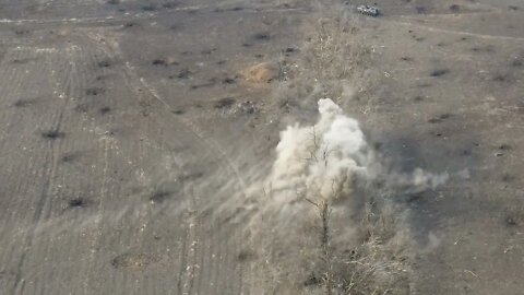 11.05.2022 The work of the tank of the 3rd brigade of the DPR army in the Avdiivka direction.