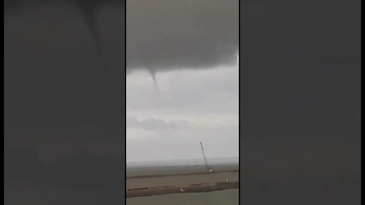 Sinistro! Aracruz e um possível tornado ?