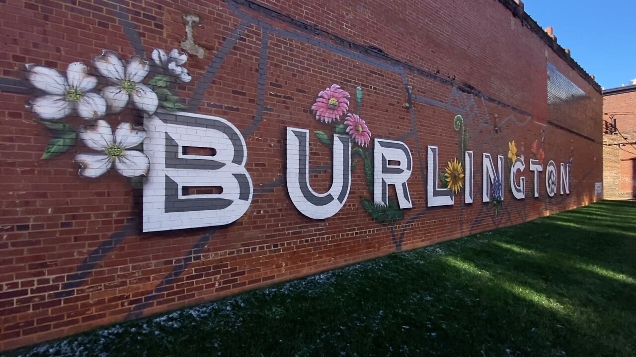Walk and talk tour of the Burlington, NC, town center - Small Towns & Cities Travel Series - America