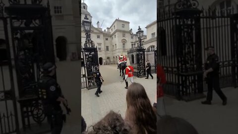 changing of the guard gates close fire testing #horseguardsparade