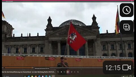 Gebet für die Entnazifizierung von Deutschland vor dem Reichstag Berlin
