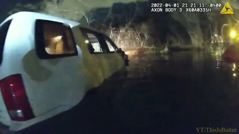 Bodycam video shows police rescuing 4 from submerged car