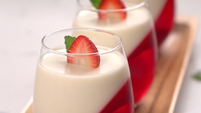 Strawberry Panna Cotta