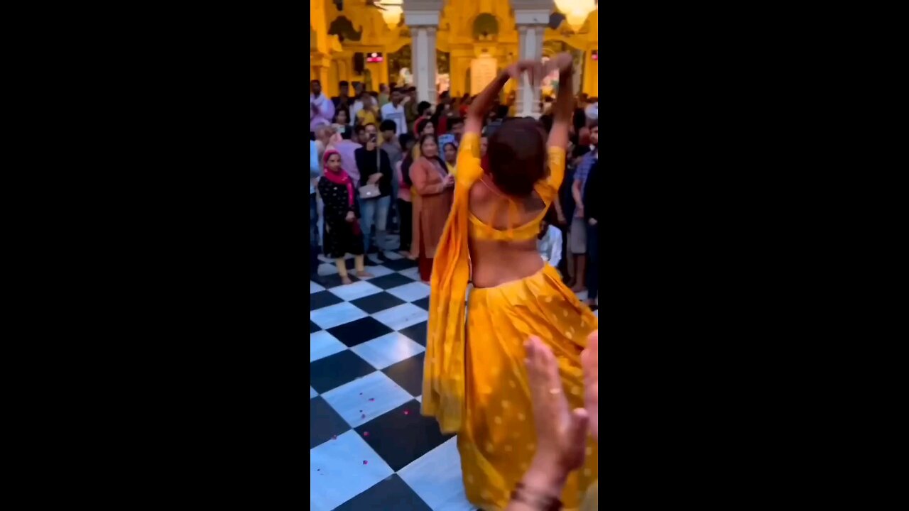 Vrindavan meditative dance