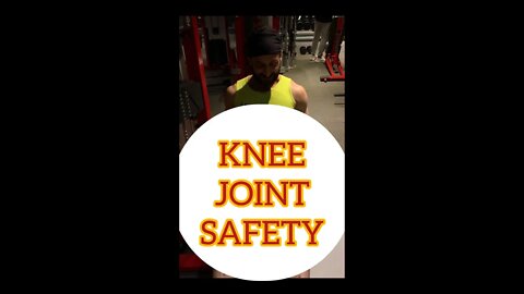 KNEES SAFETY #shorts #youtubeshorts