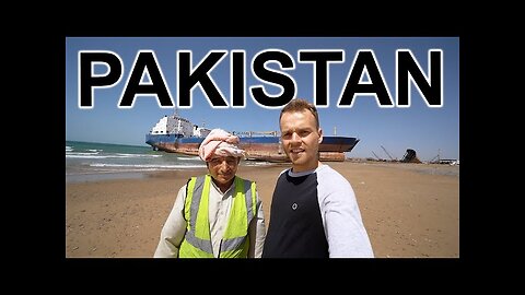 PAKISTAN'S SHIP GRAVEYARD 🇵🇰 Abandoned ships from all over the world on coast