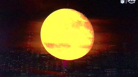 Harvest Moon over Manhattan 09/19/2024