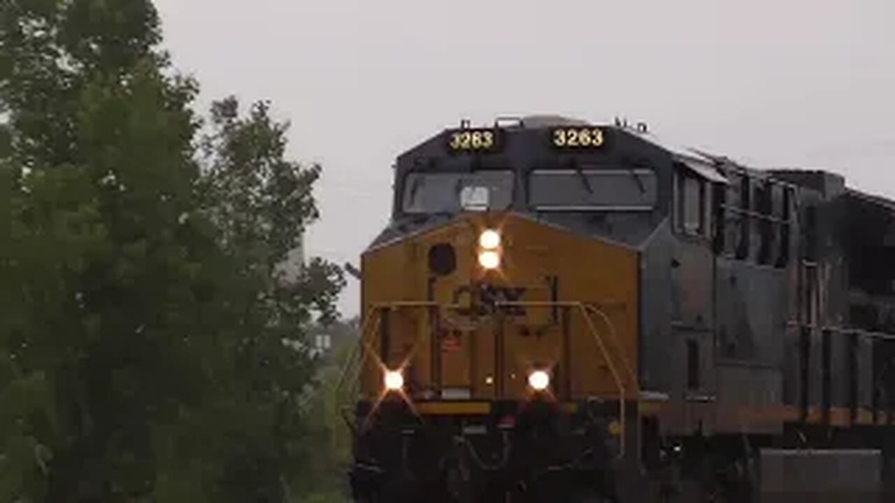 CSX I010 and CSX M635 Trains from Berea, Ohio July 8, 2023