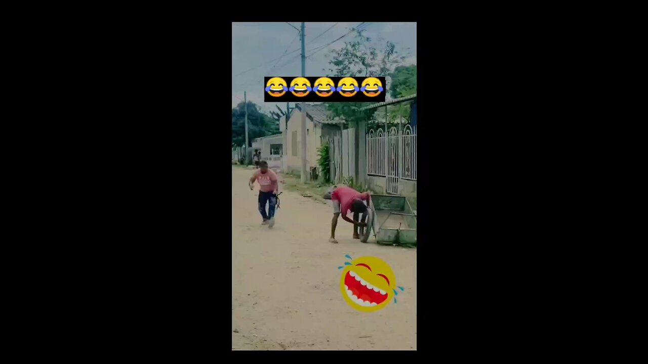 Funny prank😃😃😃😃😃🤣🤣🤣 Spyder