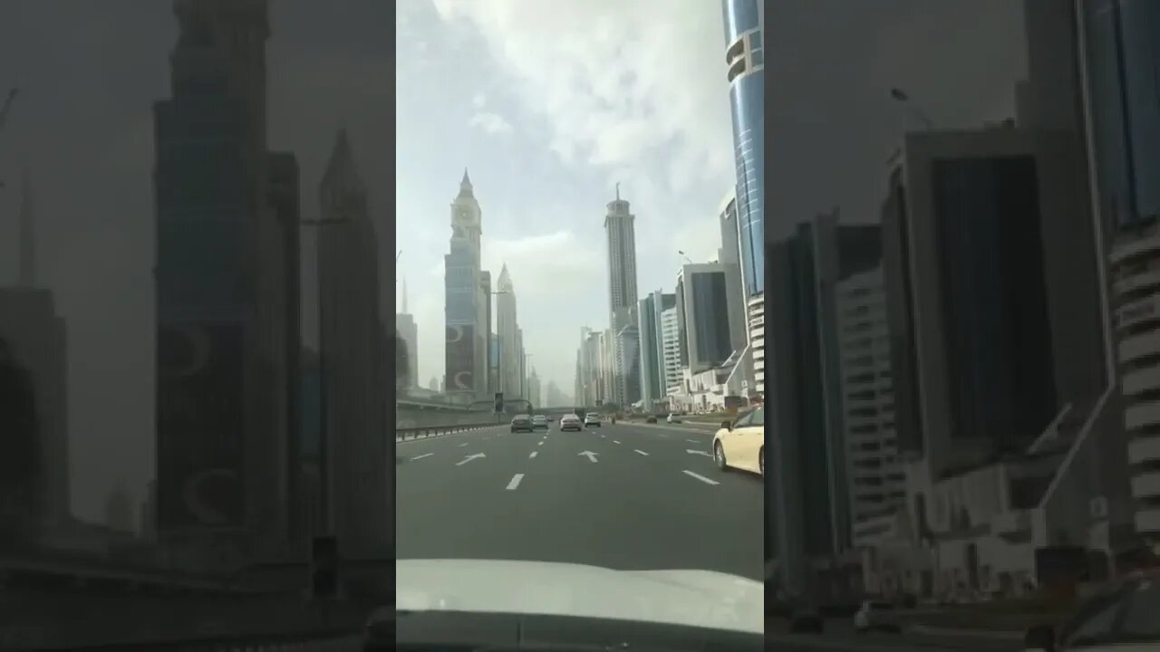 Dubai downtown Dubai // 2022 // new run way