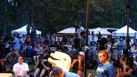 A Pan of the Crowd During Mitt Romney's Tea Party Express speech Concord NH