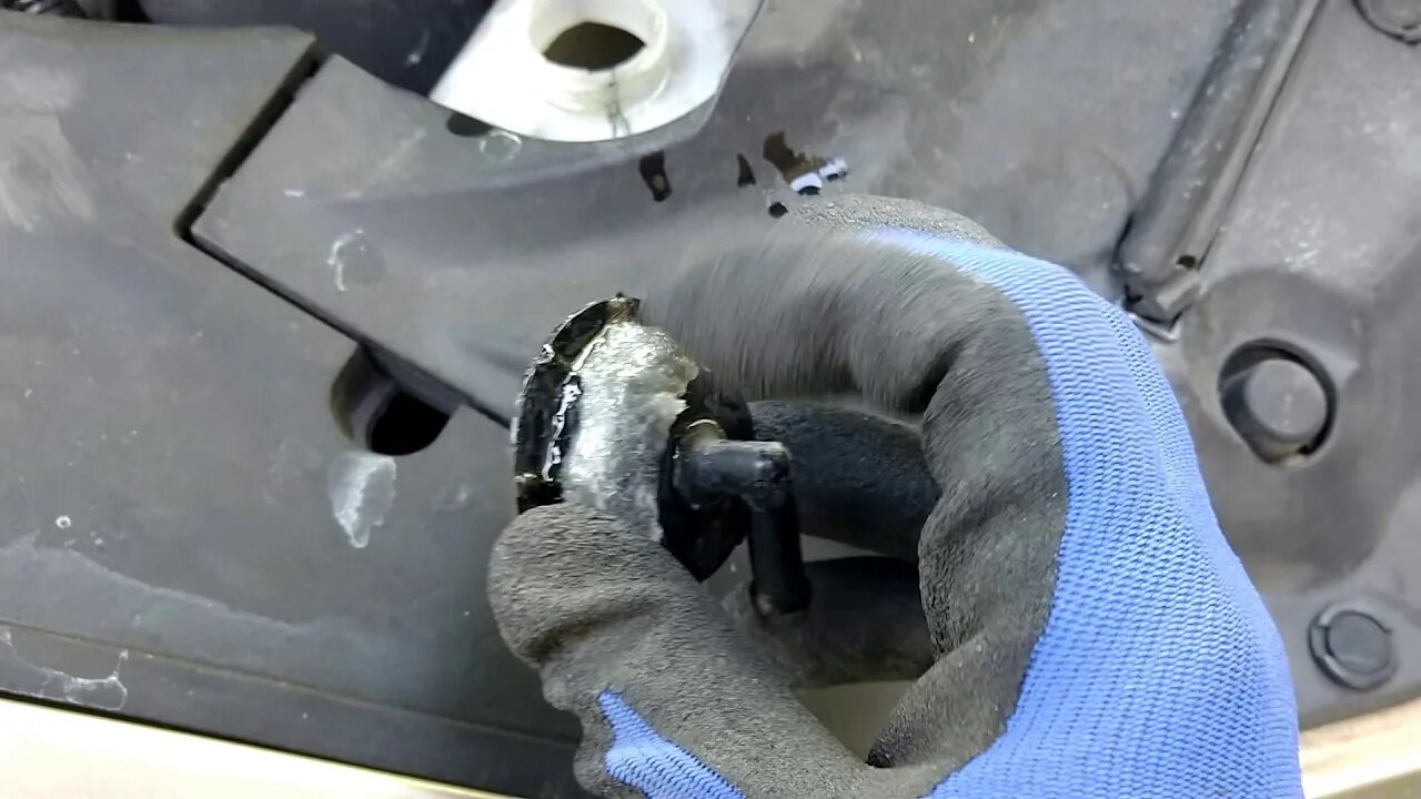 Acura RL radiator cap repair