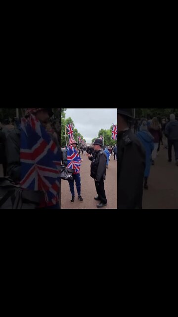 Police tell this man to leave for selling flags #queensjubilee2022