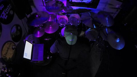 Once Bitten Twice Shy, Great White Drum Cover. Haven't played this since the late 80s.. lol...
