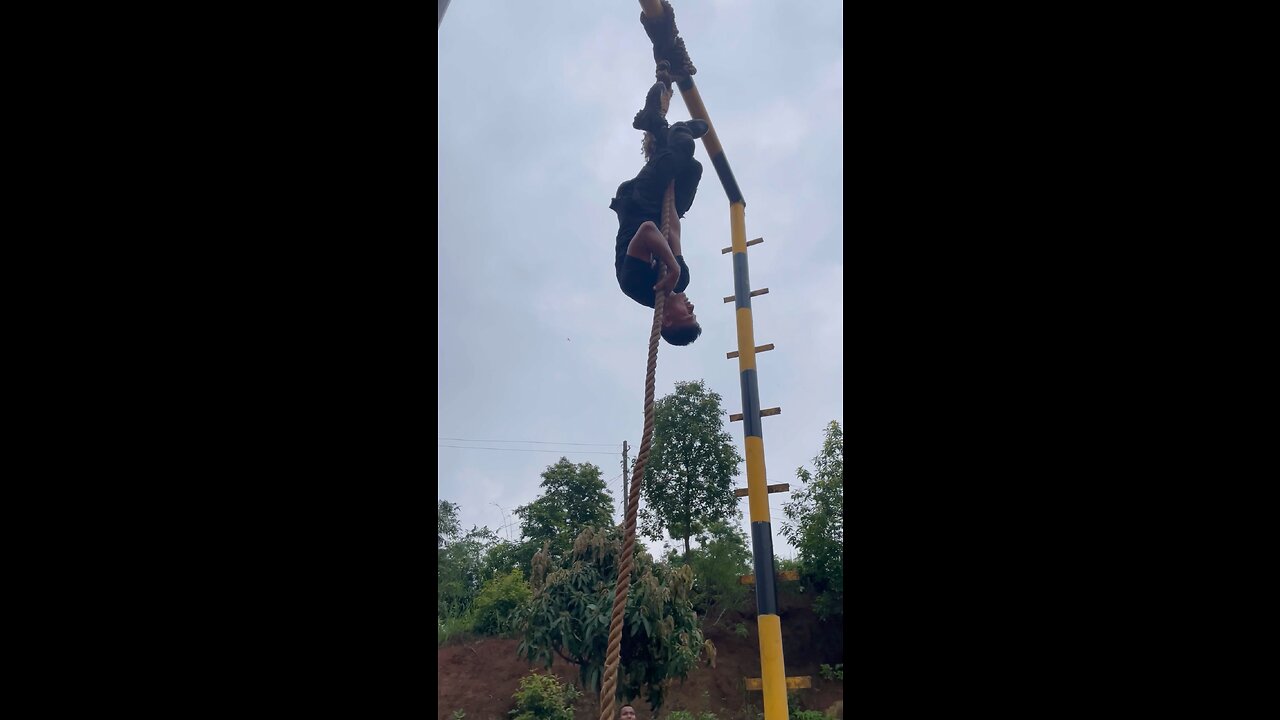 Vertical climbing