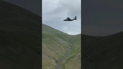 مشهد نادر لطائرات c130 #american